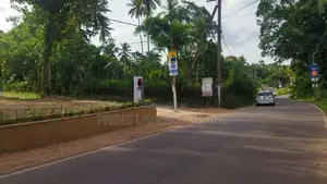 මිනුවන්ගොඩ දෙවොලපල සුපිරි" බිම්කොටස්