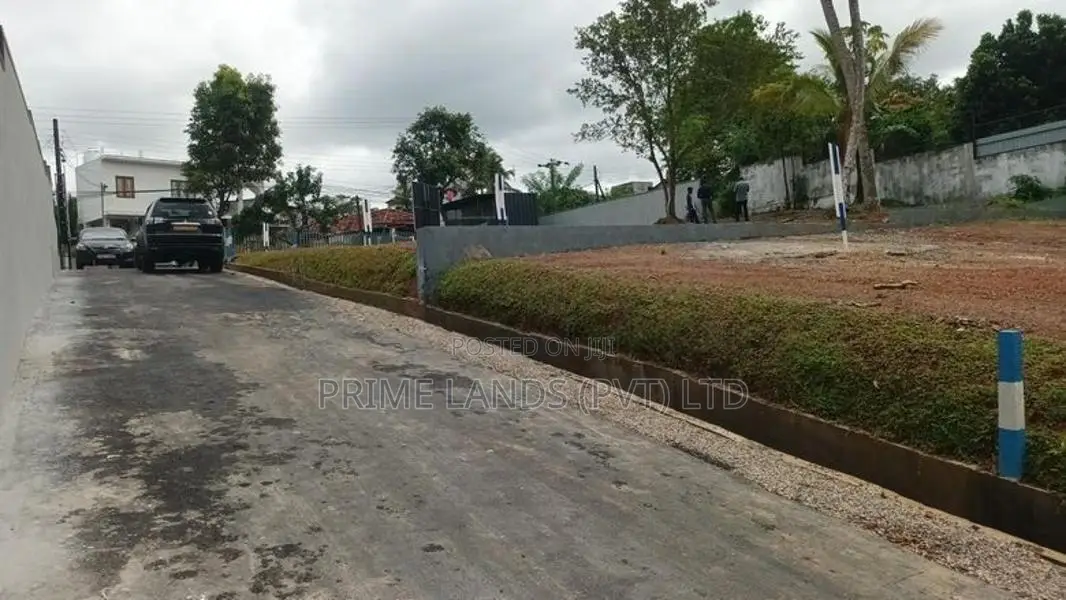 Land for Sale in Arangala Malabe
