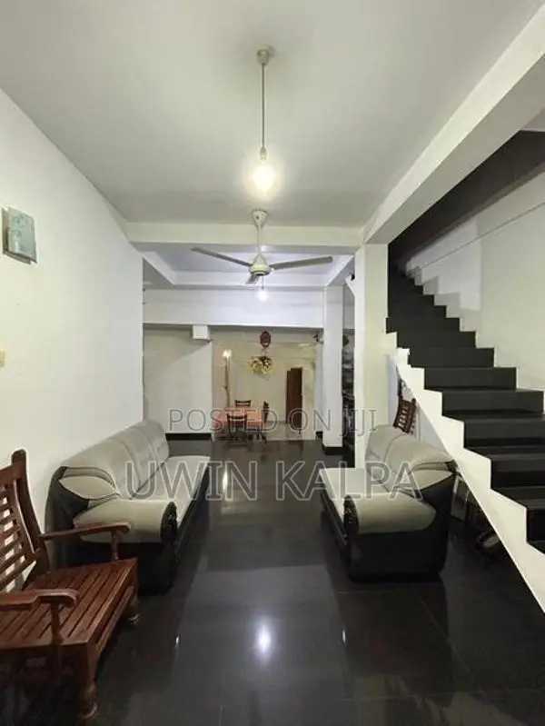 ගාල්ල, බෙලිගහ, පර්චස් 10ක ඉඩමක් සහිත නිවසක් විකිණීමට