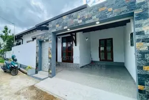 Beautiful Architecturally Designed Newly House for Sale in Athurugiriy