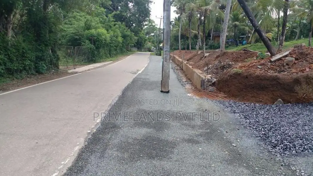 Lands Plots in Ahangama
