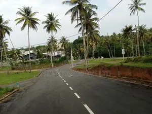 Lands Plots in Near Kamburugamuwa