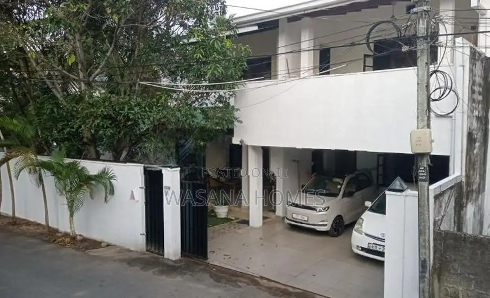 House for Sale Boralesgamuwa