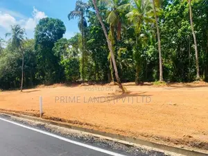 රිලඋල්ල - බටගම පල්ලිය පාරෙන් සුපිරි බිම්කොටස්