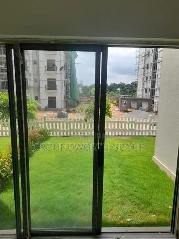 3Bed Apartment with Garden