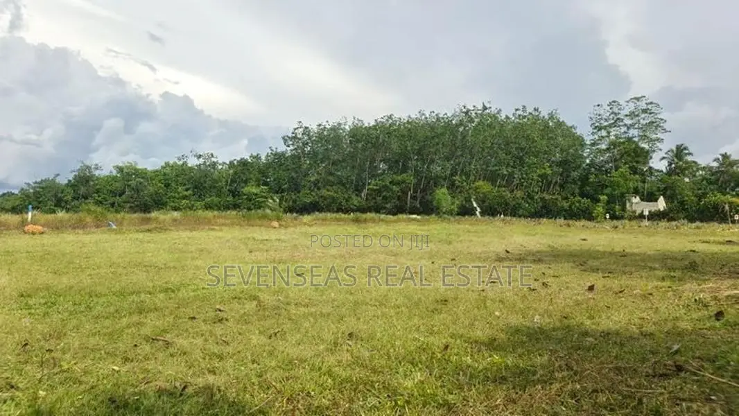 Super Residential 10 Perches Land Plots for Sale Eheliyagoda