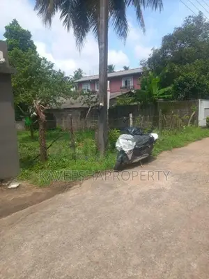 Land for Sale Thalahena