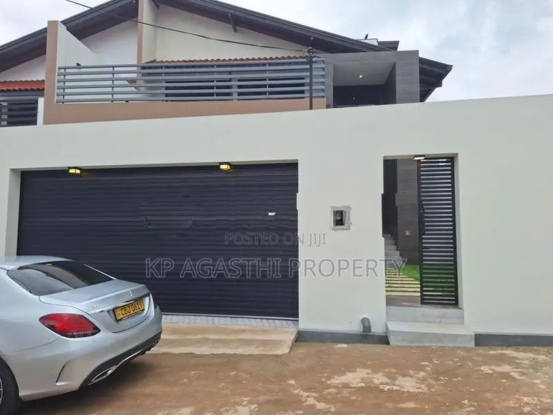 Newly House for Sale in Battaramulla