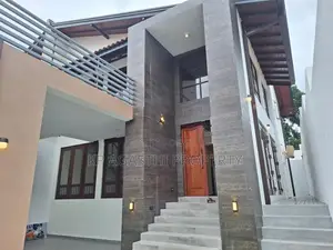 Modern House for Sale in Battaramulla