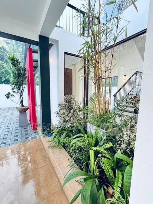 Super Luxury House for Sale in Malabe