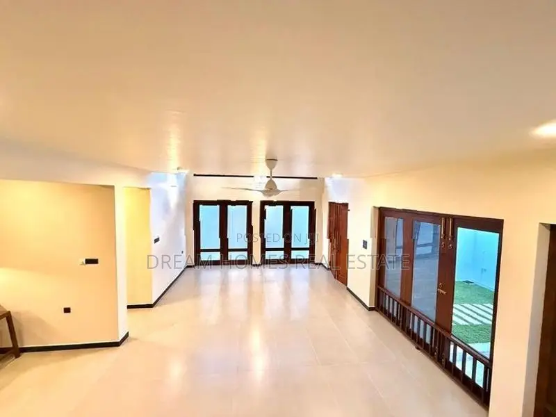 Luxury Brand New Two-Storey House for Sale – Battaramulla