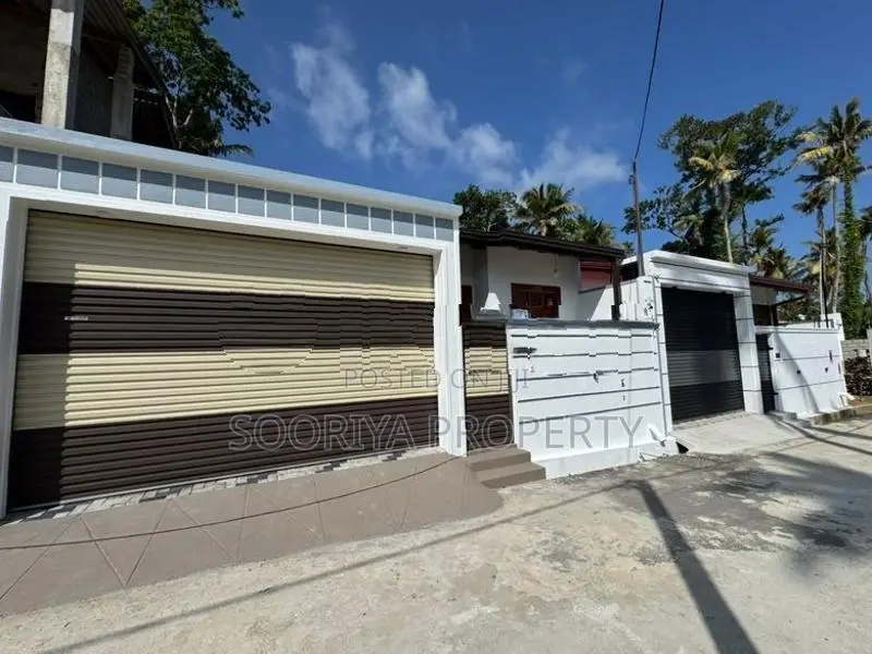 Luxury Brand New House for Sale in Piliyandala