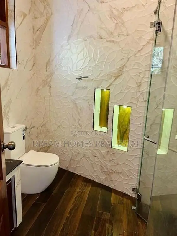 Architecturally Designed Luxury 3-Story House for Sale in Akuregoda