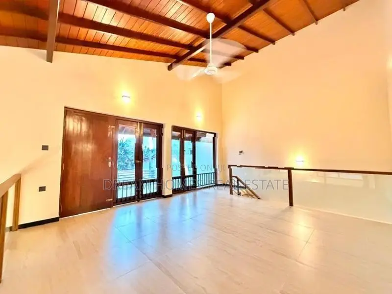 Luxury Brand New Two-Storey House for Sale – Battaramulla