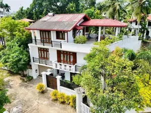 Architecturally Designed Luxury 3-Story House for Sale in Akuregoda