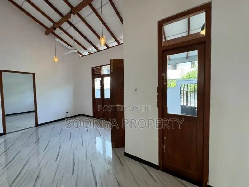 3 Bedroom Brand New House for Sale in Piliyandala