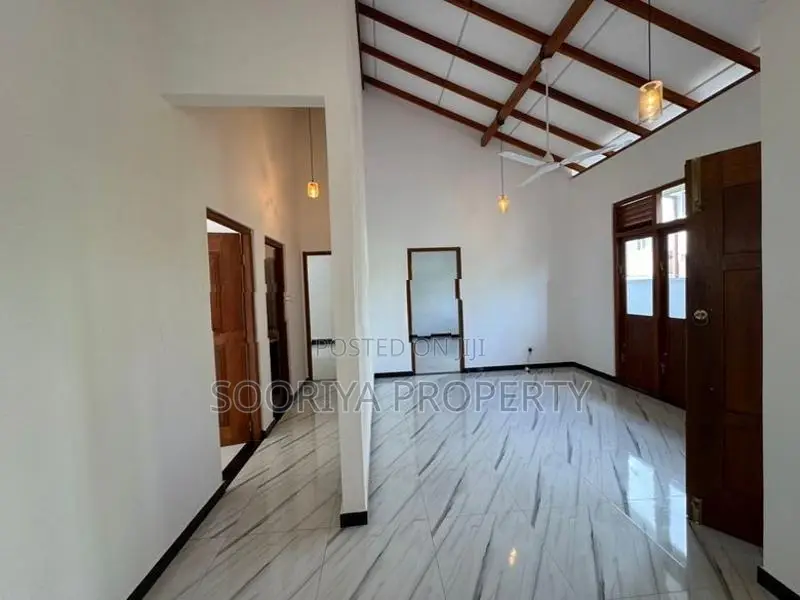 3 Bedroom Brand New House for Sale in Piliyandala