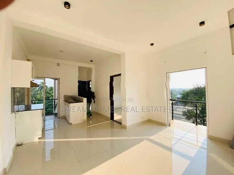Brand New Aprtment for Sale Athurugiriya