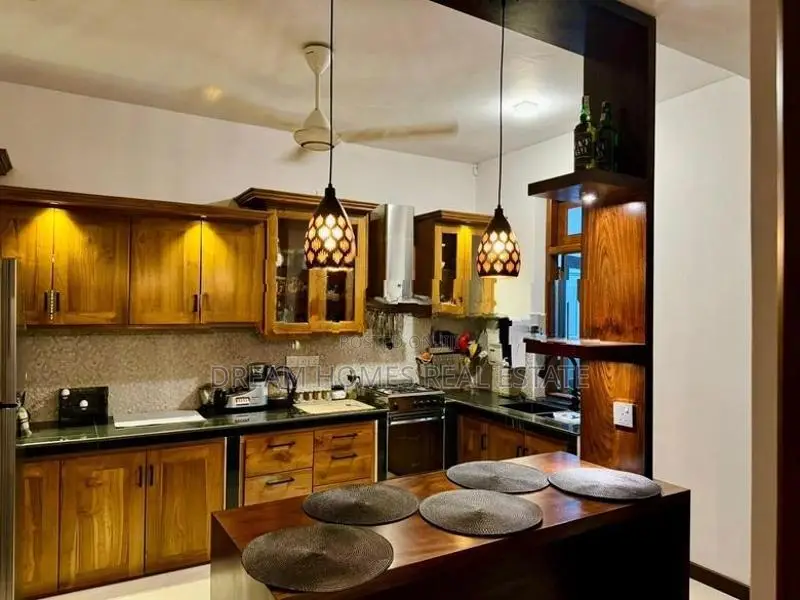 Architecturally Designed Luxury 3-Story House for Sale in Akuregoda