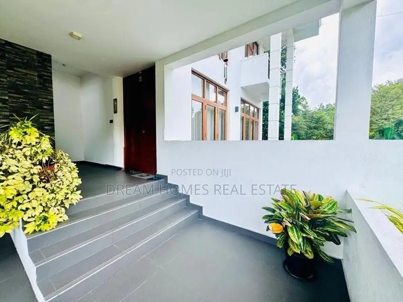 Luxury 12-Bedroom House for Sale in Thalawathugoda – Rs. 180 M