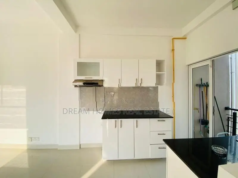 Brand New Aprtment for Sale Athurugiriya