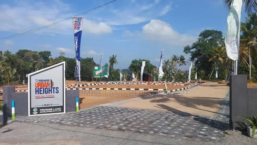 Panadura Moratuwa Old Road 700 M Land for Sale D29
