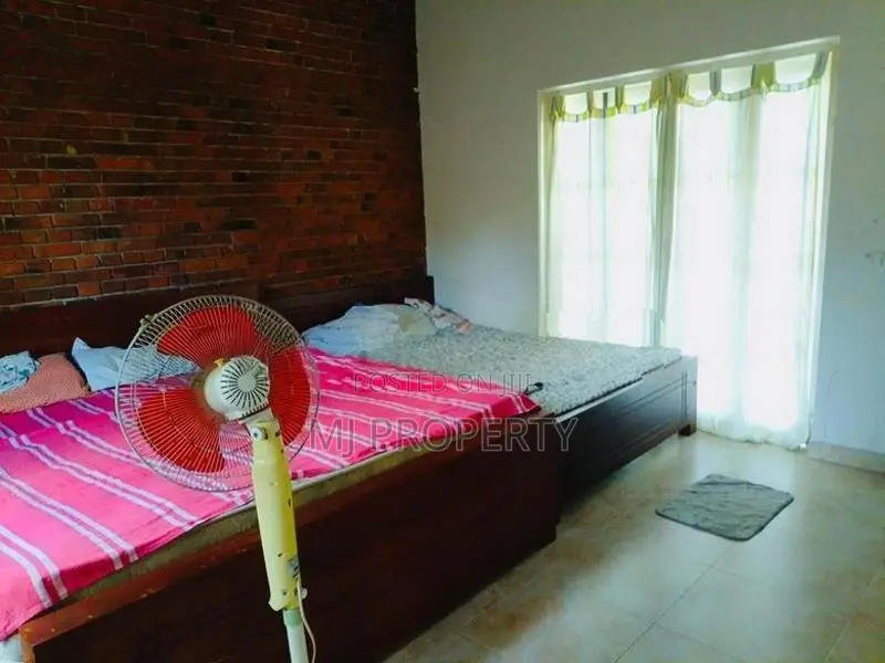 (IS-1147) Valuable Two Storey House Sale in Minuwangoda