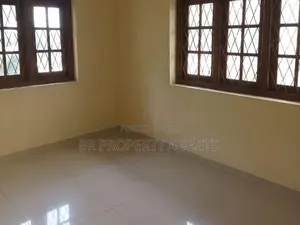 Three Storey House for Sale in Katubedda, Moratuwa
