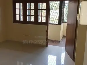 Three Storey House for Sale in Katubedda, Moratuwa