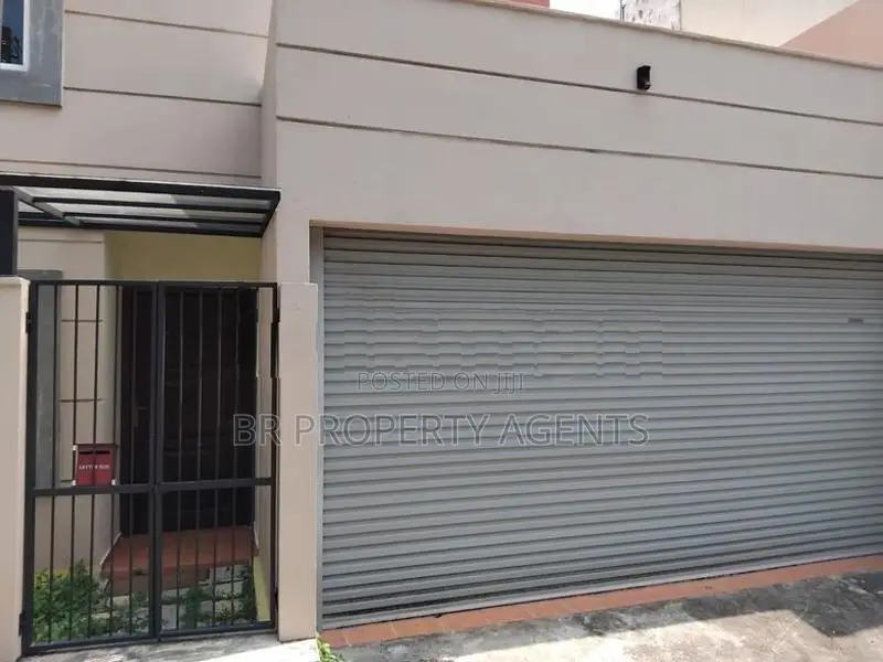 Modern Two Storey House for Sale in Piliyandala