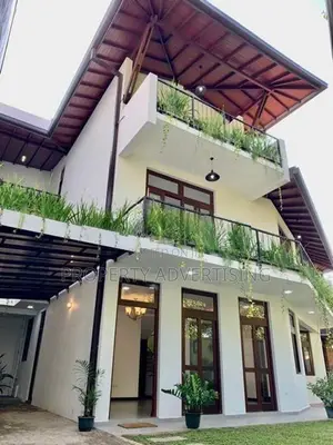 4 BR Thalawathugoda Samagi Mawatha House for rent