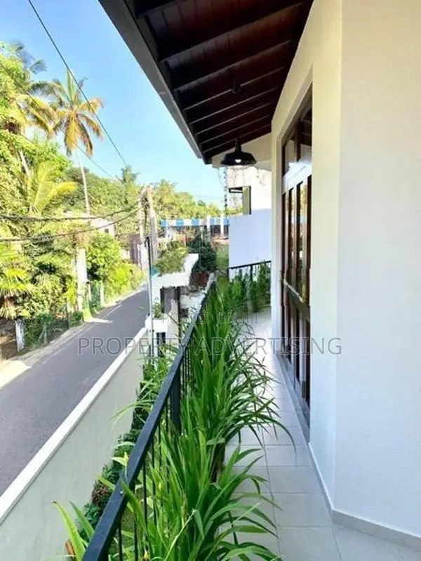 4 BR Thalawathugoda Samagi Mawatha House for rent