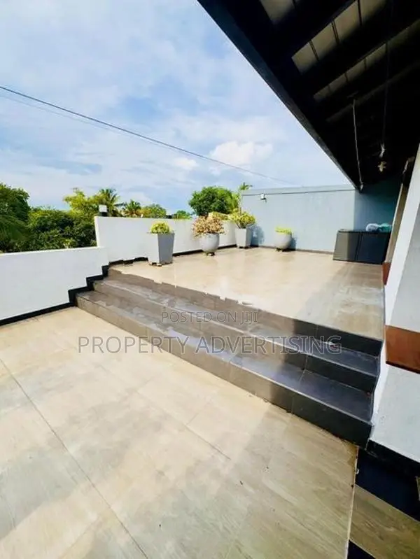 Modern Two-Story House for Sale in Piliyandala