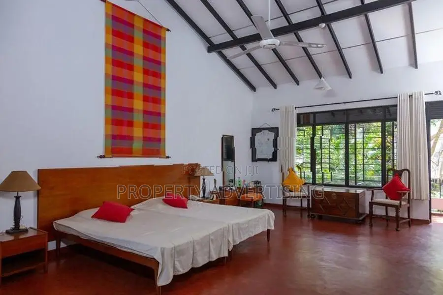 Luxurious 5BR Nawala House For Sale in Prime Location