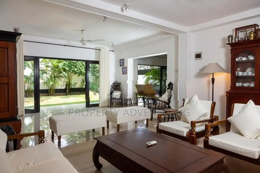 Luxurious 5BR Nawala House For Sale in Prime Location