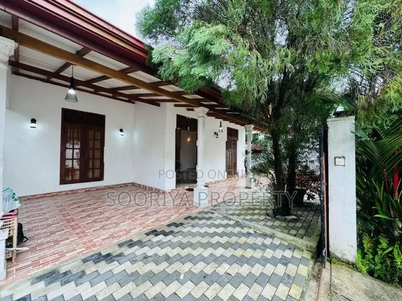 Single Storey Luxury House for Sale in Piliyandala Halpita