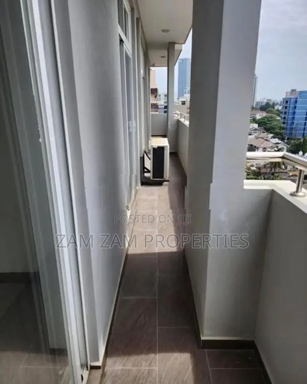 Apartment for Sale in St Mary’s Road Bambalapitiya Colombo 04