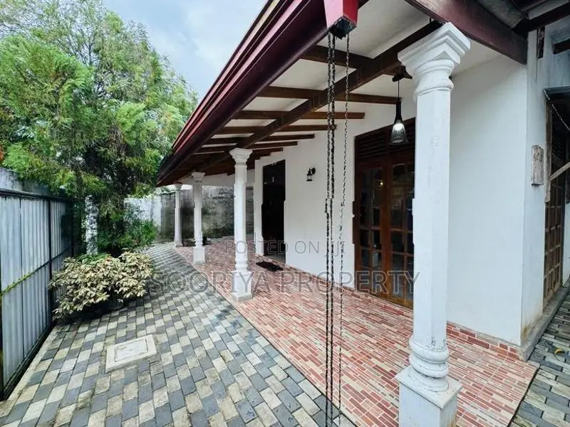 Single Storey Luxury House for Sale in Piliyandala Halpita