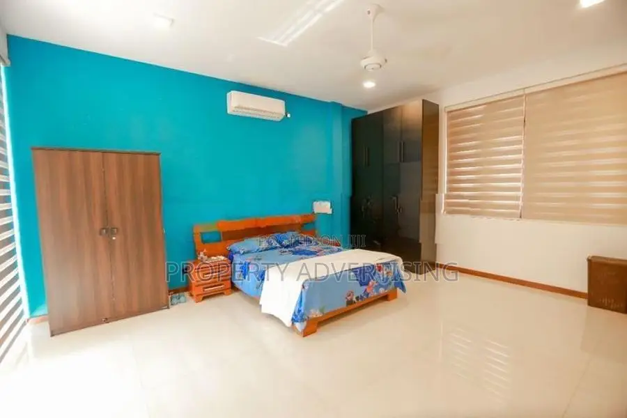 Nugegoda Super Luxurious House for Sale