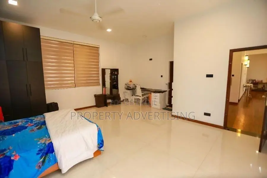 Nugegoda Super Luxurious House for Sale