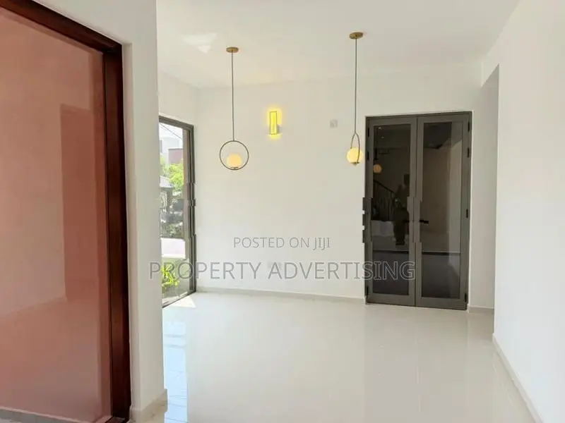 Thalawathugoda Gated Community Luxurious House For Sale