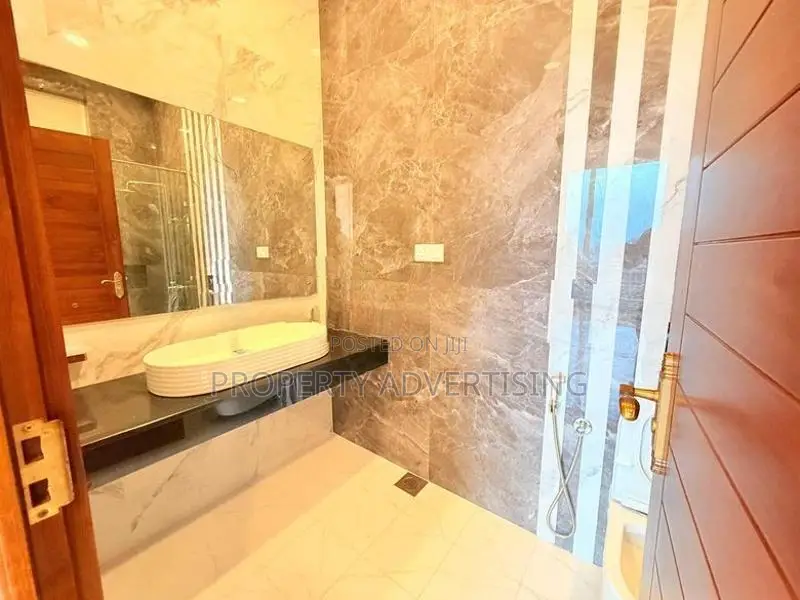 Dehiwala 3 BR Luxury Apartment For Sale
