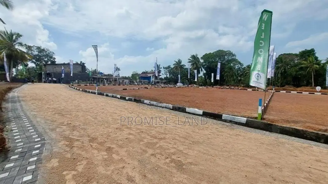 Land for Sale in Athurugiriya K27