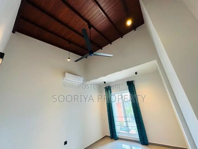 2 Storey Units House for Sale in Piliyandala