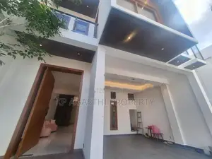 Fully Furnitured Luxury House for Sale in Battaramulla