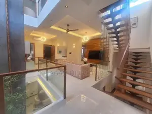 Fully Furnitured Luxury House for Sale in Battaramulla