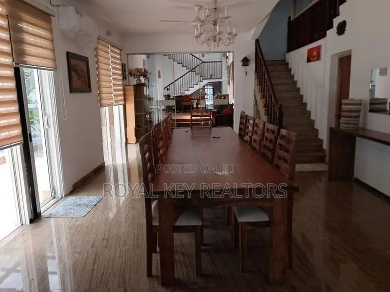 06 Bedroom Furnished House for Rent In Rajagiriya