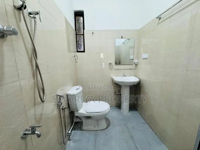 Newly Build Single Storey House for Sale in Piliyandala