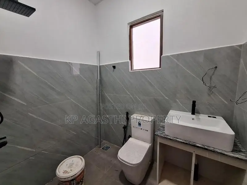 Thalawathugoda House for Sale