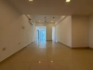 🏢 Cornwall - 03 Bedroom Unfurnished Apartment for Sale